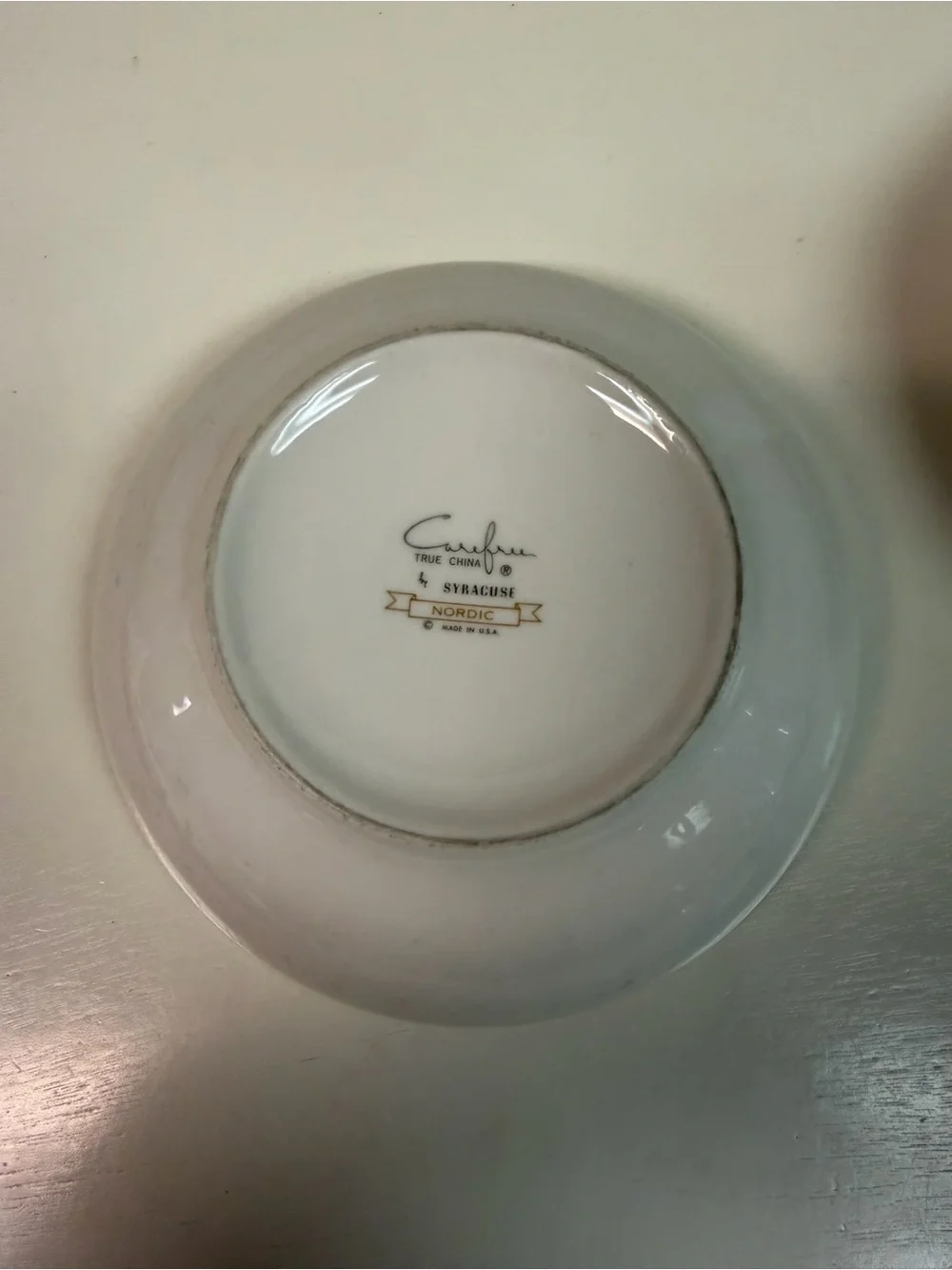 Vintage Carefree True China Nordic Syracuse Atomic Pattern Coupe Soup Bowls